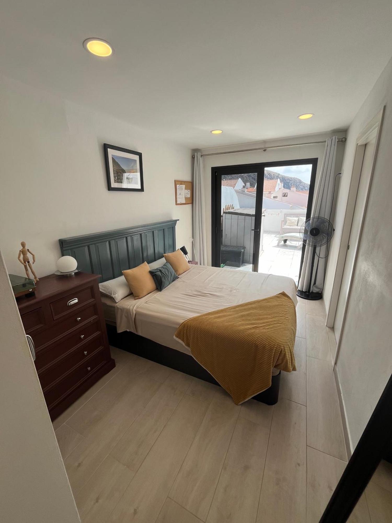 Sea View Penthouse With Large Terrace Apartment Los Cristianos  Exterior photo